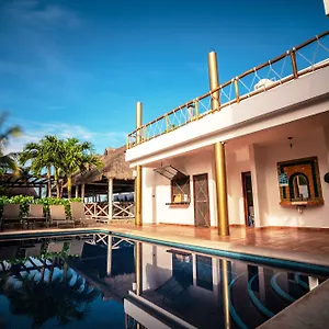 3* Hotel Boutique Skulls Landing